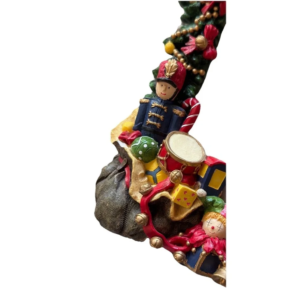 Vintage 3D Resin Santa Classic Christmas Tree Presents Picture Frame Holiday 5x7